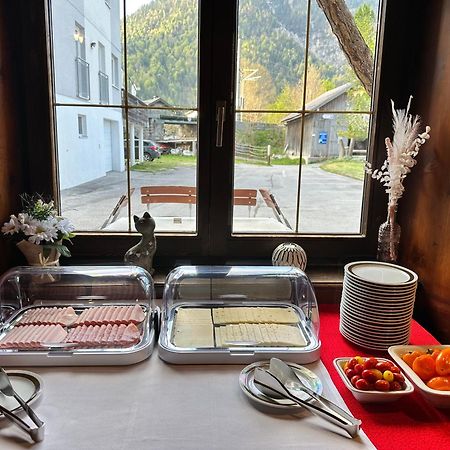 Bed and Breakfast Goldener Adler Шарниц Экстерьер фото