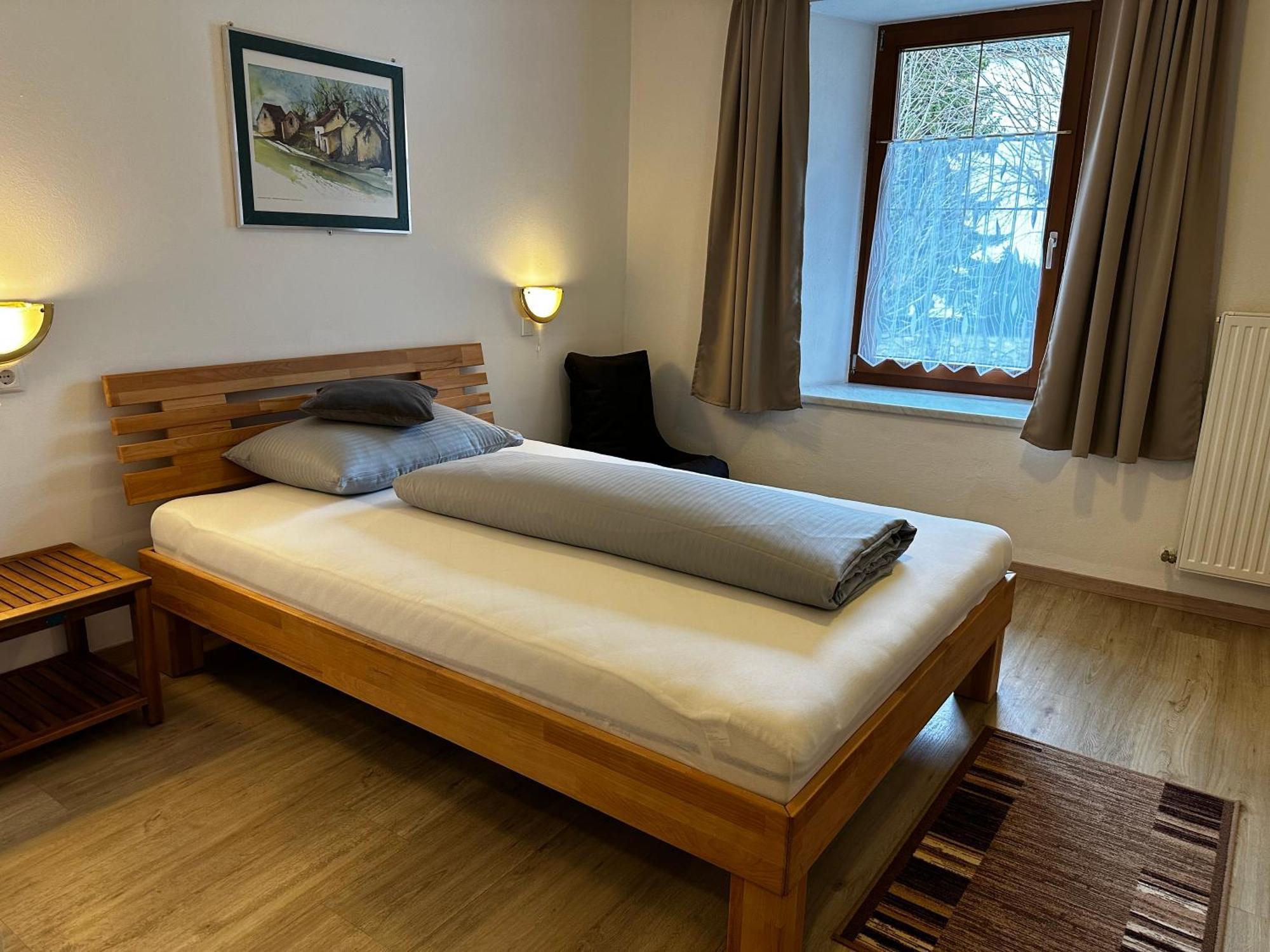 Bed and Breakfast Goldener Adler Шарниц Экстерьер фото