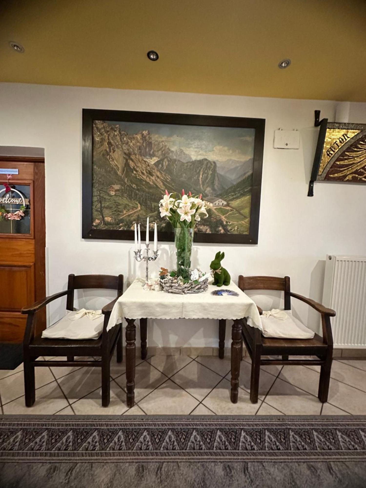 Bed and Breakfast Goldener Adler Шарниц Экстерьер фото