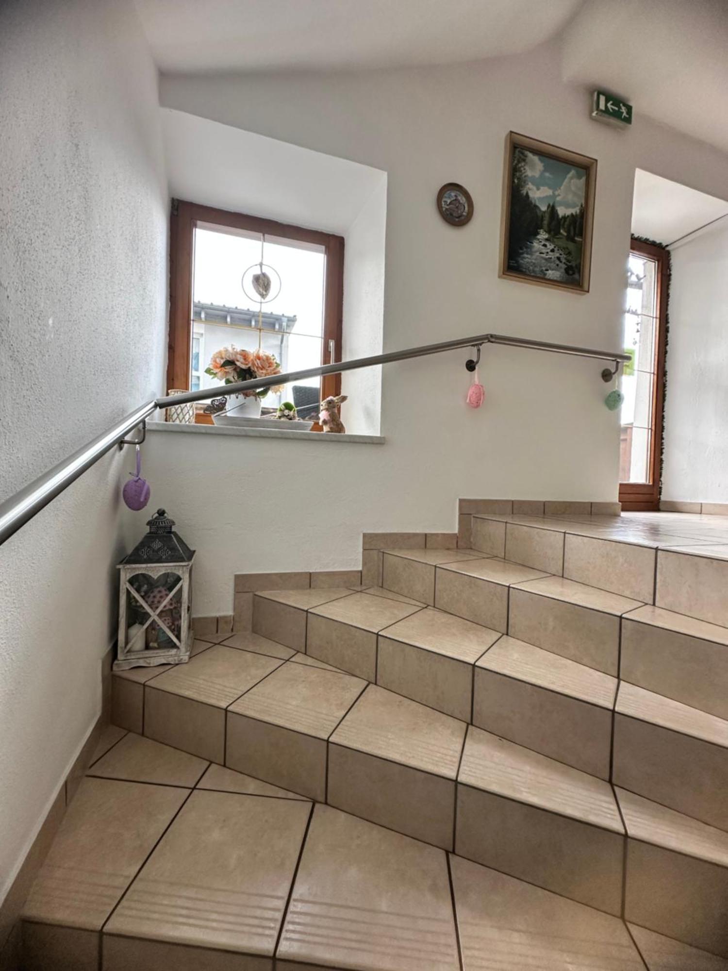 Bed and Breakfast Goldener Adler Шарниц Экстерьер фото