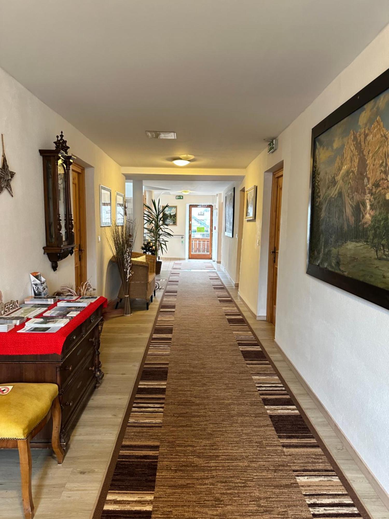Bed and Breakfast Goldener Adler Шарниц Экстерьер фото